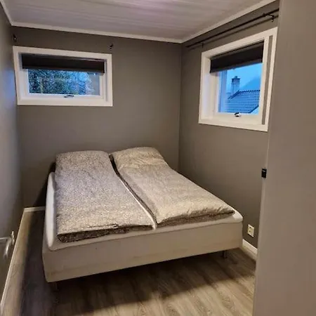 Pen Og Stor Enebolig I Hotell